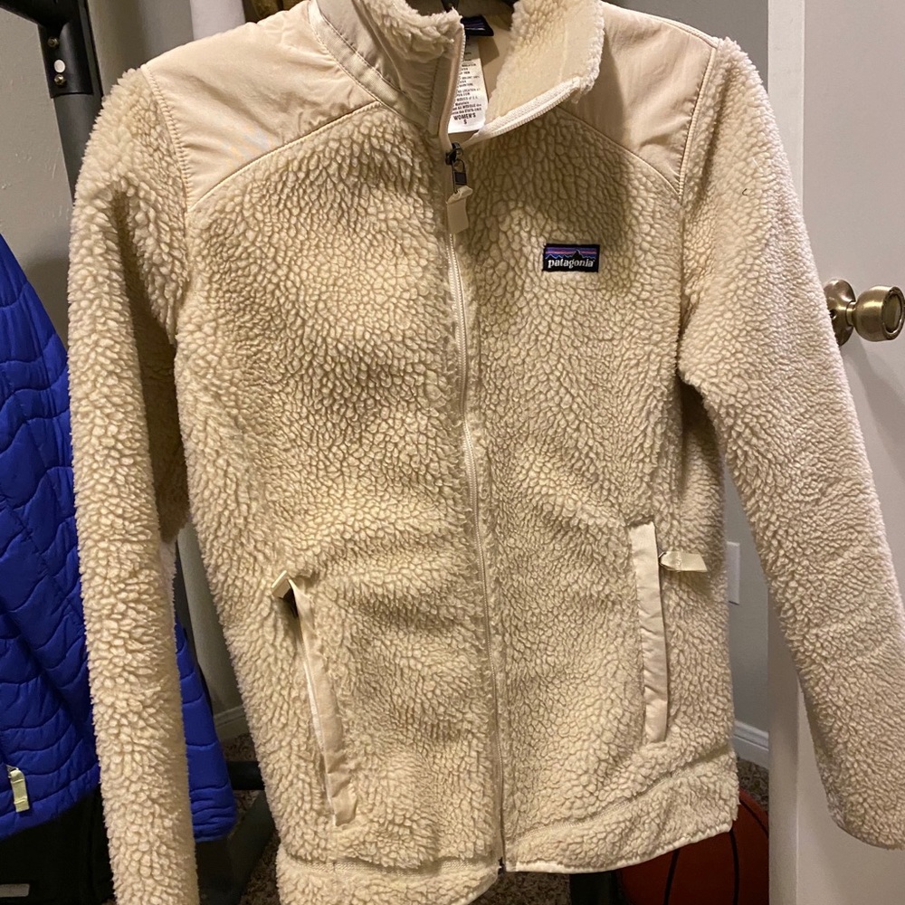 Patagoni Sherpa jacket